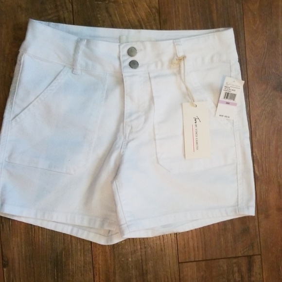 Vince Camuto Pants - SALE💥NWT❤Vince Camuto Shorts